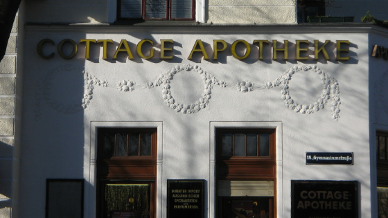 Cottage Apotheke wird zur Lach Apotheke